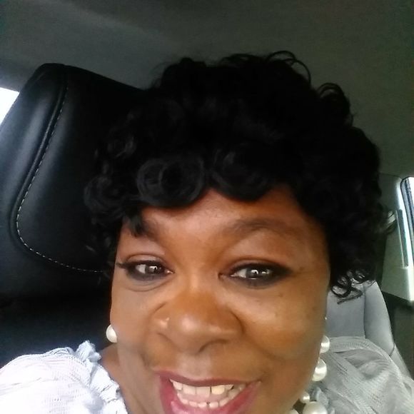 Meet your Posher, Juanita - Picture 1 of 1